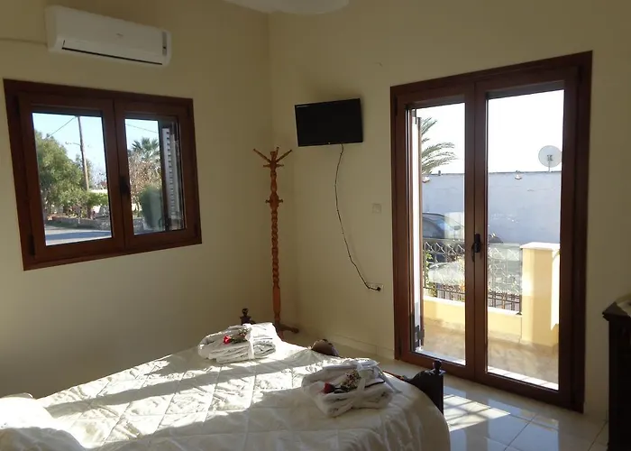 Kiki 3* Lachania